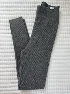 Bon Shoppe Cashmere Wool Leggings – Size M